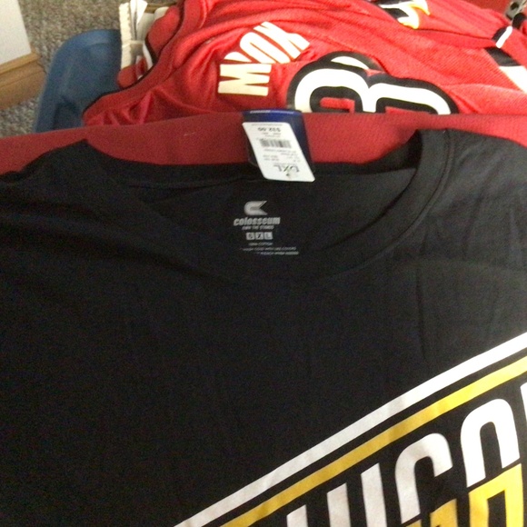 NCAA MICHIGAN tshirt NWT - Picture 3 of 4